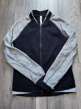 Women's Lululemon Atheltica Var-City Lace Up Bomber Jacket Black Grey Size 6